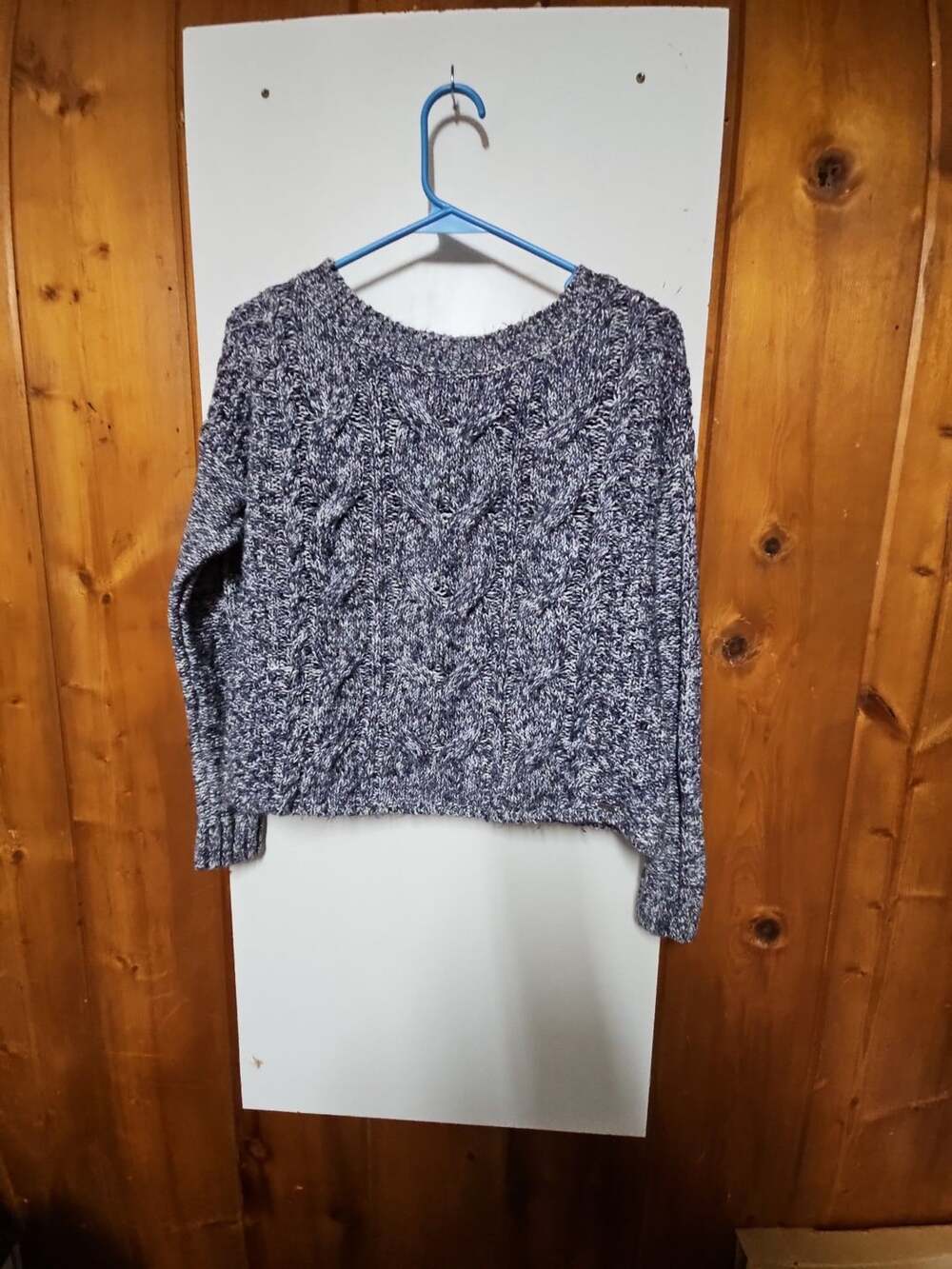(545) Hollister Cable Knit Sweater Size S Blue Speckled